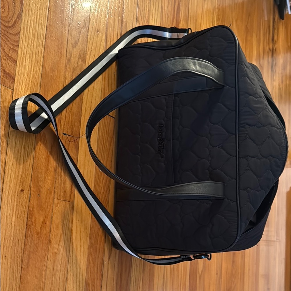 Kipling Black Duffel Bag Quilted Adjustable Strap